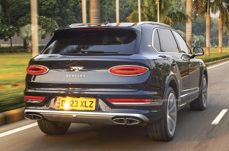 Bentley Bentayga EWB rear 